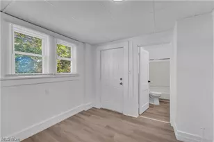 712 Roselle Ave, Akron, OH 44307 - Photo 13