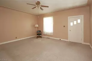 144 Oakview Ave, Struthers, OH 44471 - Photo 5
