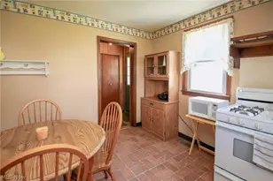 144 Oakview Ave, Struthers, OH 44471 - Photo 11