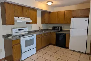 1517 Whitehall Blvd, Kent, OH 44240 - Photo 13