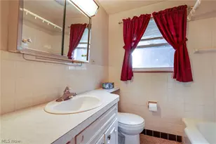 2624 Eaton Road NW, Canton, OH 44708 - Photo 17
