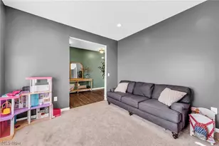 345 Woodside Ln, Tallmadge, OH 44278 - Photo 9