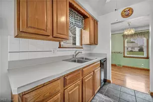710 Bayridge Blvd, Willowick, OH 44095 - Photo 11