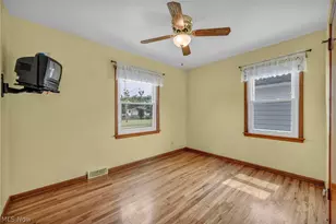 710 Bayridge Blvd, Willowick, OH 44095 - Photo 13