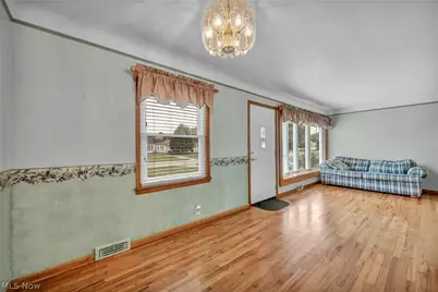 710 Bayridge Boulevard, Willowick, OH 44095 - Photo 7