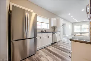 3282 W 38th St, Loveland, OH 44109 - Photo 13