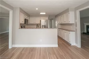2888 St Albans Cir NW, North Canton, OH 44720 - Photo 15