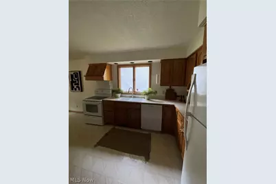 361 Hilltop Boulevard, Canfield, OH 44406 - Photo 7