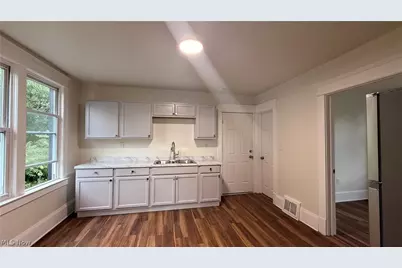 3721 E 50th Street, Loveland, OH 44105 - Photo 5