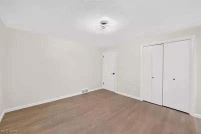 720 Lorena Street SW, North Canton, OH 44720 - Photo 23