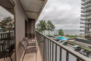 12500 Edgewater Dr, Oakwood, OH 44107 - Photo 17