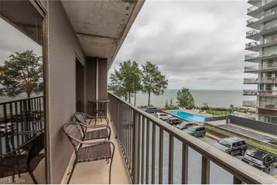 12500 Edgewater Drive #303, Oakwood, OH 44107 - Photo 17