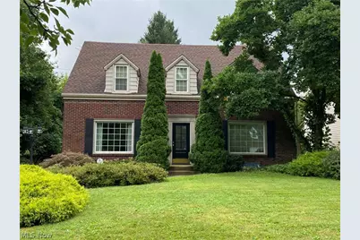 123 Alburn Drive, Youngstown, OH 44512 - Photo 1