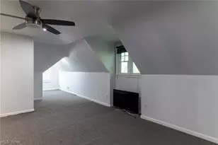 423 Bradley Ln, Youngstown, OH 44504 - Photo 31
