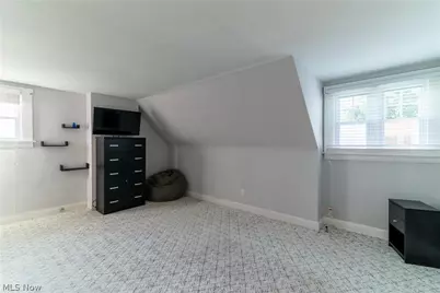 423 Bradley Lane, Youngstown, OH 44504 - Photo 25
