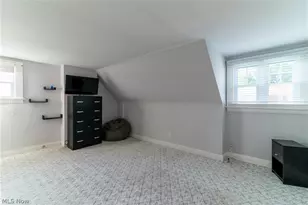 423 Bradley Ln, Youngstown, OH 44504 - Photo 25