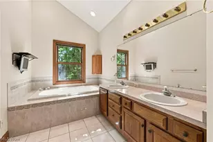 11735 Tall Pines Dr, Chardon, OH 44024 - Photo 19