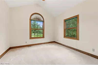 11735 Tall Pines Drive, Chardon, OH 44024 - Photo 23