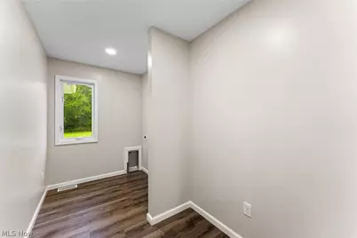 406 S Raccoon Road, Austintown, OH 44515 - Photo 9