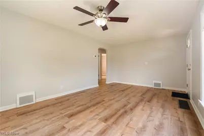 3008 Helen Place NW, Canton, OH 44708 - Photo 15