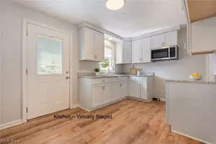 3008 Helen Pl NW, Canton, OH 44708 - Photo 17