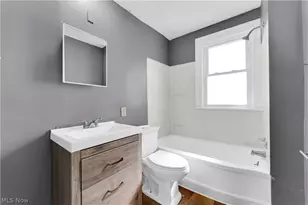 414 E 147th St, Loveland, OH 44110 - Photo 17