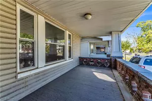 414 E 147th St, Loveland, OH 44110 - Photo 3