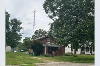516 Poplar Street SW, Bolivar, OH 44612 - Photo 1