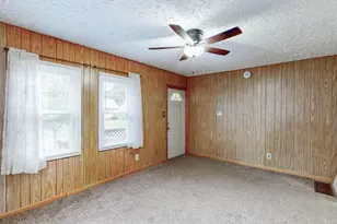 841 Caddo Ave, Akron, OH 44305 - Photo 7