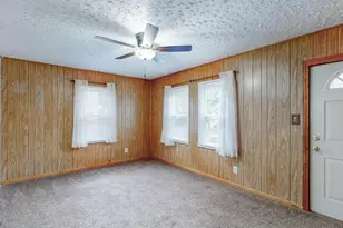 841 Caddo Ave, Akron, OH 44305 - Photo 5