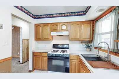 841 Caddo Avenue, Akron, OH 44305 - Photo 17