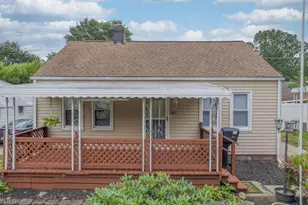 841 Caddo Ave, Akron, OH 44305 - Photo 1
