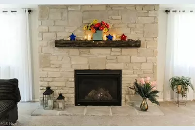 6596 Ivyhill Drive NW, Canal Fulton, OH 44614 - Photo 3
