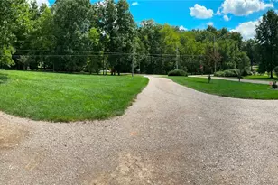 3285 Arrowhead Dr, Nashport, OH 43830 - Photo 5