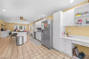 21126 Fairmount Blvd, Huber Heights, OH 44118 - Photo 19