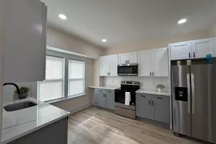 3279 W 97th St, Loveland, OH 44102 - Photo 3