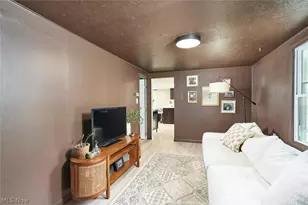 3305 Klages Blvd, Tallmadge, OH 44278 - Photo 11