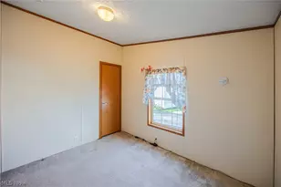 2700 Brookpark Rd, Loveland, OH 44134 - Photo 15