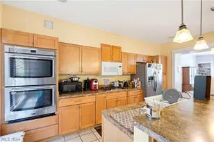 1463 E 105th St, Loveland, OH 44106 - Photo 13