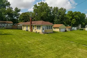 1272 Shanafelt Ave, Springfield, OH 44312 - Photo 3