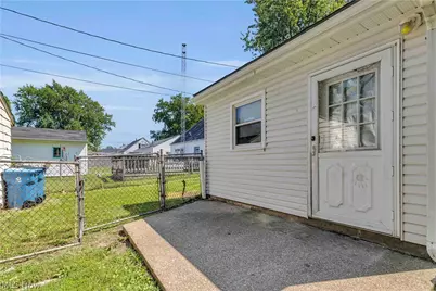 2855 Lincoln Street, Lorain, OH 44052 - Photo 3