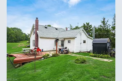 46601 Valley Road, Caldwell, OH 43724 - Photo 3