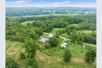 46601 Valley Road, Caldwell, OH 43724 - Photo 29