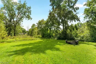 1431 Pin Oak Drive, Akron, OH 44312 - Photo 7