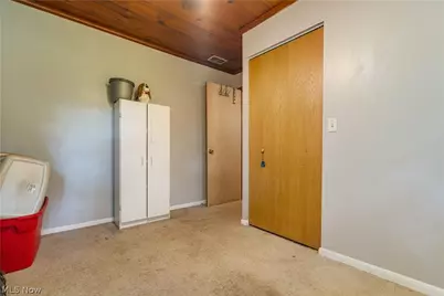 1431 Pin Oak Drive, Akron, OH 44312 - Photo 25