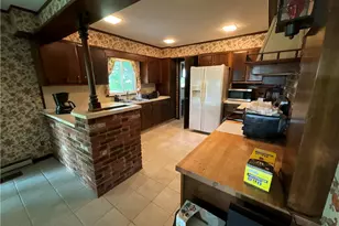 51770 Bursley Rd, Rochester, OH 44090 - Photo 3