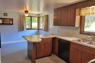 16351 Bowman St NE, Homeworth, OH 44634 - Photo 11