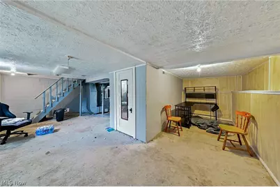 1815 Daniels Avenue, Akron, OH 44312 - Photo 25