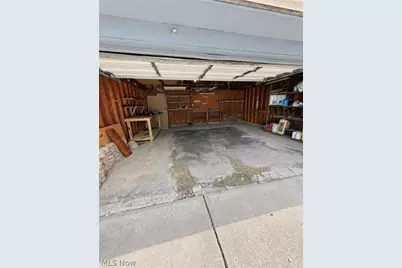 1077 E 347th Street, Eastlake, OH 44095 - Photo 17