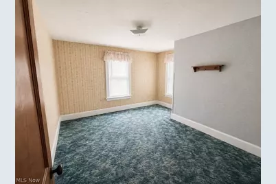 409 E Main Street, Madison, OH 44057 - Photo 11
